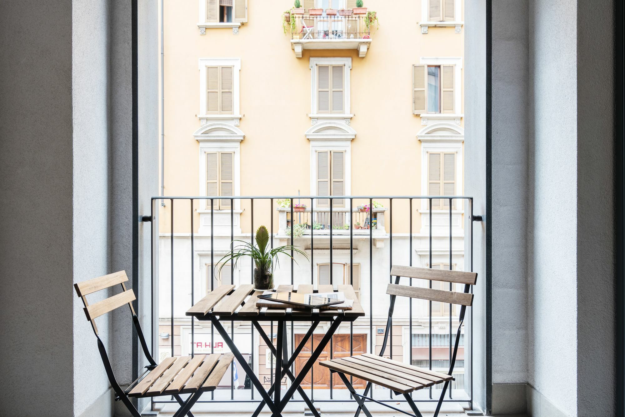 Joivy Sunny 1-Bed Flat With Balcony Apartment Milano Exterior foto